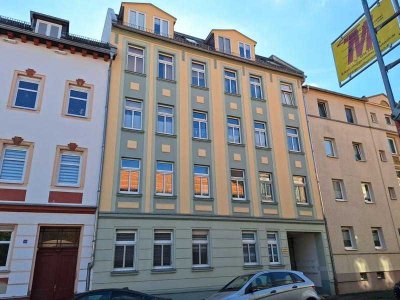 TOP  2-R-Wohnung mit Balkon im 1.OG in Gera-Debschwitz zu vermieten !