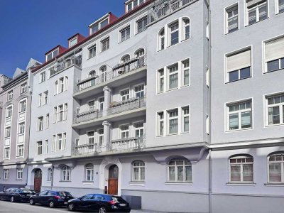 Dachgeschoss-Juwel im Jugendstil-Altbau in Schwabing mit hochwertiger Ausstattung