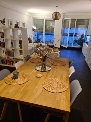 Schöne 2-Zimmer Wohnung mit Balkon und modernisiertem Badezimmer
