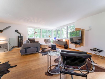 Elegante Maisonette-Wohnung mit Garten und sonnigen Terrassen