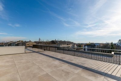 Ein Zuhause mit Panorama - Exklusive Dachgeschoßwohnung mit Balkon und Dachterrasse