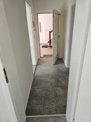 frisch renovierte 2-Zimmer Wohnung