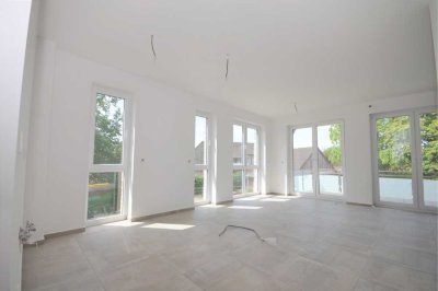 Tolle, lichtdurchflutete 3 -Zi- komfort-Eigentumswohnung mit Balkon