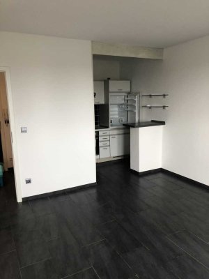 2 Zimmer Wohnung mit Aufzug im 6. OG in Ronhof / Kronach*VON PRIVAT !*
