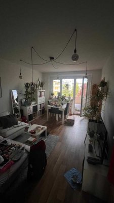2-Zimmer-Wohnung mit kompletter Innenausstattung mit Balkon in Greifswald