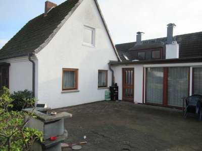Bremen Osterholz … DHH mit Teilkeller und gr. Garten in ruhiger Lage