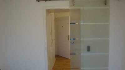 Schöne, helle ruhige 3 ZKB, mit Westbalkon in Plankstadt