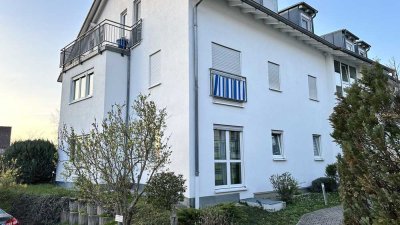 Stilvolle, modernisierte 3-Zimmer-Wohnung mit Balkon und EBK in Sinzheim