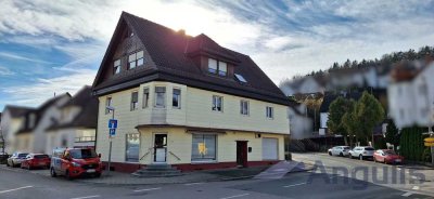 Komplettes Mehrfamilienhaus mit Gewerbeeinheit in Blaustein