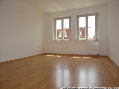 Schöne 3-Raum-Wohnung mit Balkon in Stadtfeld Ost!
