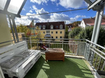 Stilvolle, gepflegte 2-Zimmer-DG-Wohnung in Eching-Günzenhausen