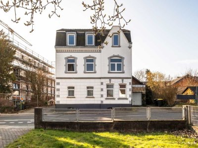 MANNELLA *Mehrfamilienhaus in Bestlage* Umbau zum Einfamilienhaus möglich