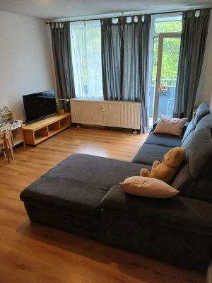 Schöne, helle Wohnung im Herzen von Neuss zu vermieten