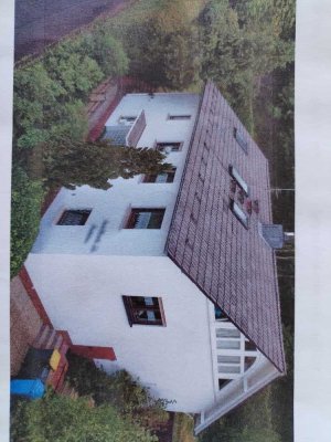 Preiswertes 6-Zimmer-Einfamilienhaus in Marburg / Lahn Lahntal