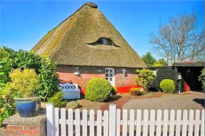 Hyggelige Reetkate in Küstennähe - als Ferienhaus oder lieber für immer?