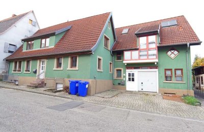 Charaktervolles Zweifamilienhaus in Neidenstein