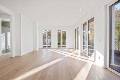 Neu: Erstbezug ! Bezugsfertiges Penthouse in der Villa Blankenese
