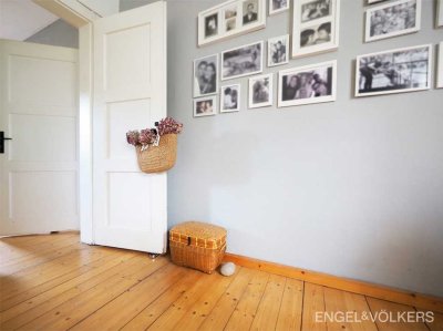 Wohnen am Homburg: Charmantes Einfamilienhaus mit Blick ins Grüne!