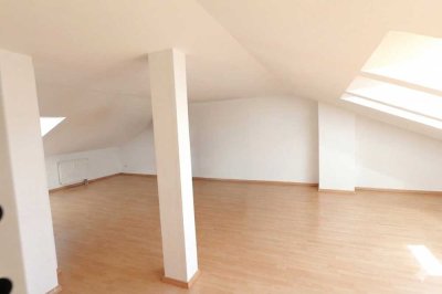 1-Zimmer Loft in Dresden Innere Neustadt mit Top Ausblick