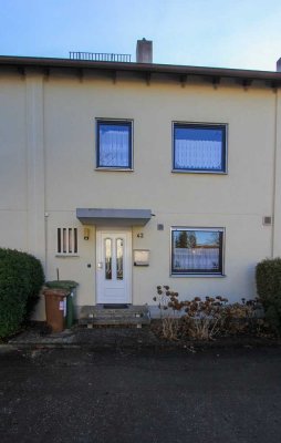 Immo-Love Haunstetten - Gepflegtes Reihenmittelhaus 6 ZKB mit 156m²