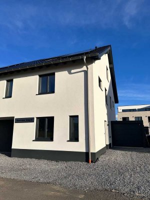 6 Zimmer und mehr - Haus in Oidtweiler