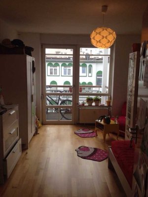 Ansprechende 3-Zimmer-Wohnung mit Balkon und EBK in Offenbach