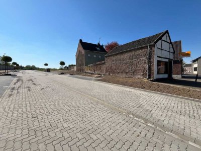 Einfamilienhaus mit angrenzendem Baugrundstück und denkmalgeschützter Schuhmacherwerkstatt!