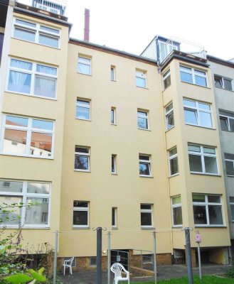 Attraktives MFH mit 14 WE  - komplett vermietet! Ideale Lage zu Porsche und DHL