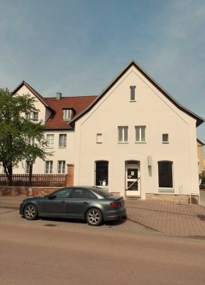 Freundliche und sanierte 3-Zimmer-Wohnung in Seegebiet Mansfelder Land