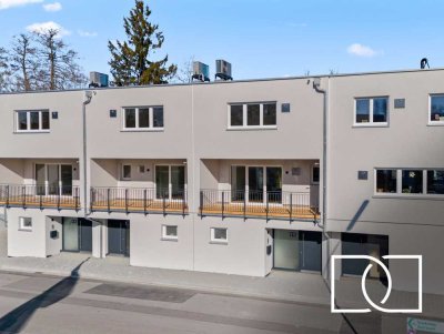 Neubau-Erstbezug! Hochwertiges Reihenhaus in Top-Lage am Fluss mit Stadtgarten & KfW-Förderung