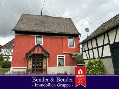 *RESERVIERT* Ruhig gelegenes Einfamilienhaus mit Garten, zwei Garagen und Scheune in idyllischer Lag