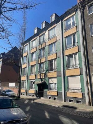 Renovierte 3,5 Raumwohnung mit Balkon