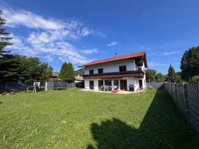 Ihr neues Zuhause mit großem Garten und Pool in Südausrichtung