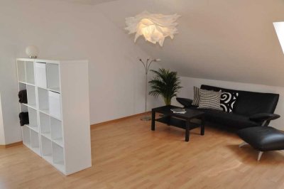 +++NEU+++ Geschmackvolle möblierte 2 ZKB in Augsburg Göggingen VON PRIVAT