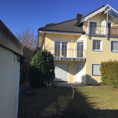 Attraktive und gepflegte 6-Zimmer-Doppelhaushälfte mit geh. Innenausstattung in Grafing bei München