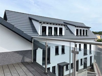 PROVISIONSFREI * ERSTBEZUG * Doppelhaushälfte mit Blick über die Dächer Heddesheim