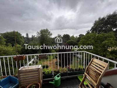 Tauschwohnung: Wunderschöne DG-Wohnung mit Terasse und Blick ins Grüne