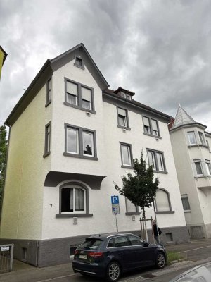Gestalten Sie ihr neues Zuhause selbst - 4-Zimmer-Wohnung mit Renovierungspotential