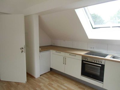 Exklusive, gepflegte 2-Zimmer-Dachgeschosswohnung mit Terrasse und Garten in Osnabrück