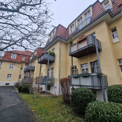 Solide Kapitalanlage: Gepflegte 2-Zimmer-Wohnung in begehrter Wohnlage von Radebeul-Ost!