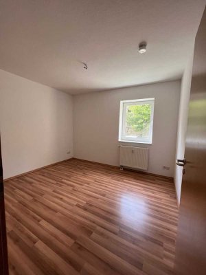 2-Raumwohnung in Rothensee - Balkon - Tageslichtbad