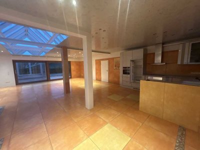 "RESERVIERT" Bielefeld-Jöllenbeck. Gepflegter Bungalow in Top Lage! Gleich zuschlagen und einziehen.