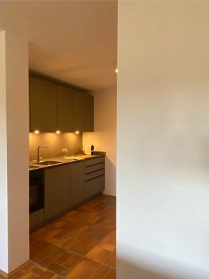 Möblierte, exklusive 2-Zimmer-Wohnung in Traumlage zur Miete auf Zeit