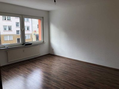 Schöne 2 Zimmer-Wohnung in zentraler Lage in Rotthausen!!!