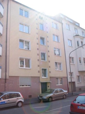Innenstadtnah-- grosse Wohnküche-- bezugsfertig-- wärmegedämmt