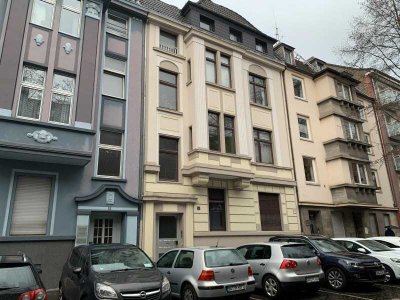 2,5-Zimmer-Wohnung mit Garten in Duisburg-Altstadt