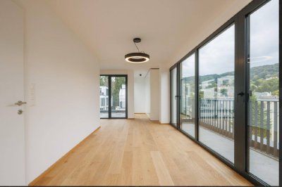 ERSTBEZUG! LUXUS VILLA 1190 MIT 4 SCHLAFZIMMERN!