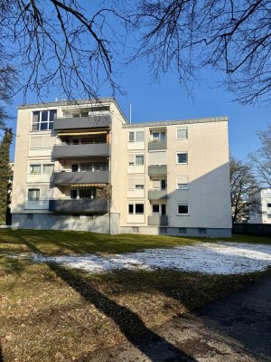 *** Schöne, lichtdurchflutete 3-Zimmer Wohnung mit Loggia in Ulm-Böfingen ***