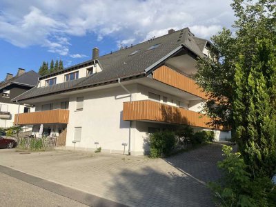 Gepflegte 2-Zi-Wohnung zum Wohlfühlen Möbeliert und Erdterrasse