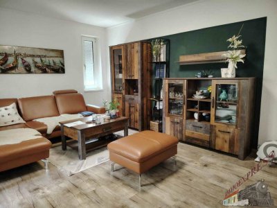 Koffer packen und einziehen! - sonnige 3 Zimmer-Wohnung mit 5m² Balkon und KFZ-Stellplatz wartet auf Sie!